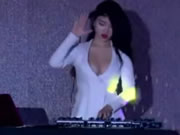 Dança Dj Sexy bonita de vietnamita